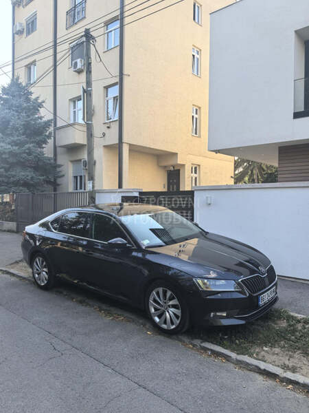 Škoda Superb 2.0 TDI 4x4 190 DSG