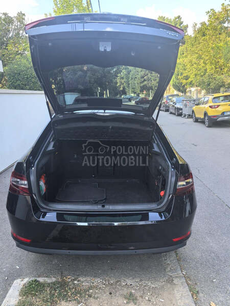 Škoda Superb 2.0 TDI 4x4 190 DSG