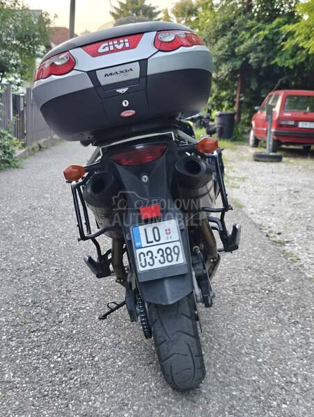 Suzuki V strom