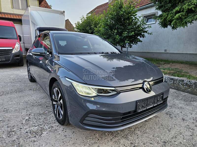 Volkswagen Golf 8 2.0 DSG UNITED