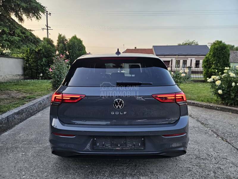 Volkswagen Golf 8 2.0 DSG UNITED