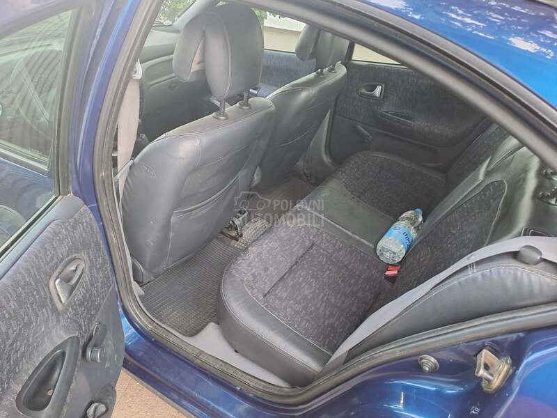 Renault Megane 1.6 16v