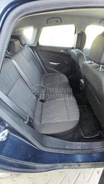 Opel Astra J 1.6