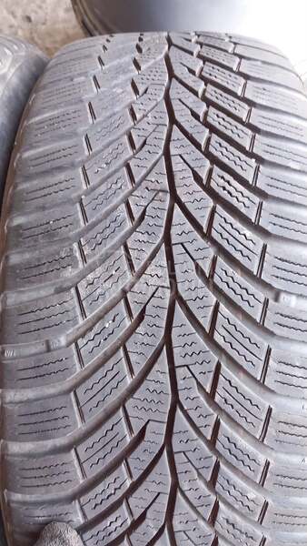 Continental 225/50 R17 Zimska