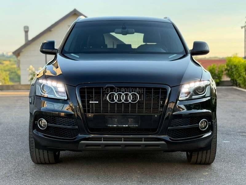 Audi Q5 2.0TSI S-LINE/AUT/CH