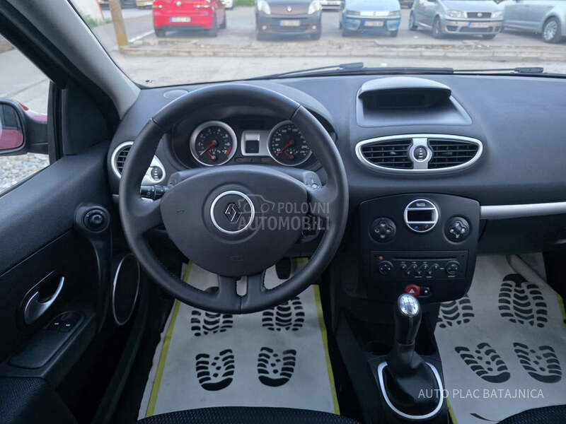 Renault Clio 1.2 97700