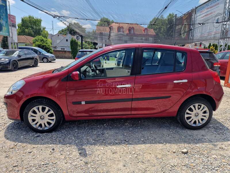 Renault Clio 1.2 97700