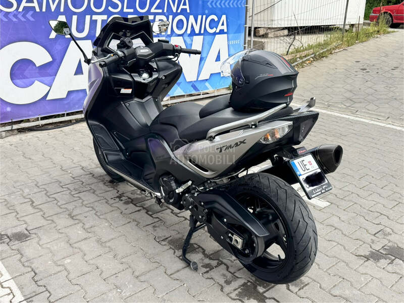 Yamaha T Max 530