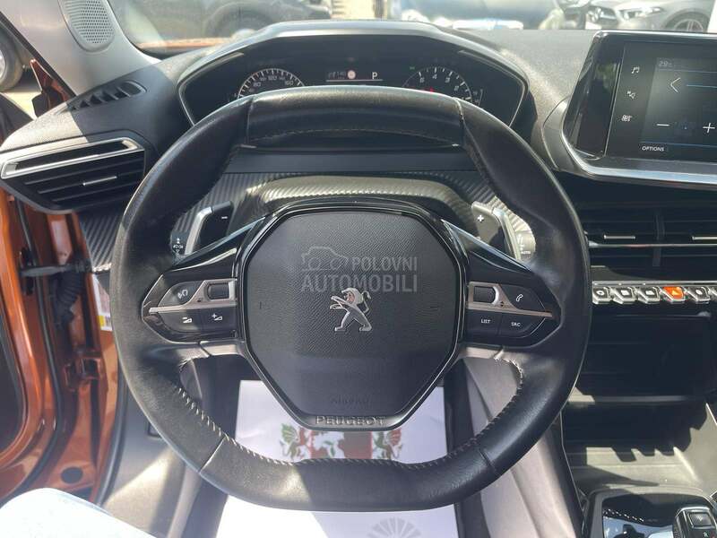 Peugeot 2008 1.2 B Autom