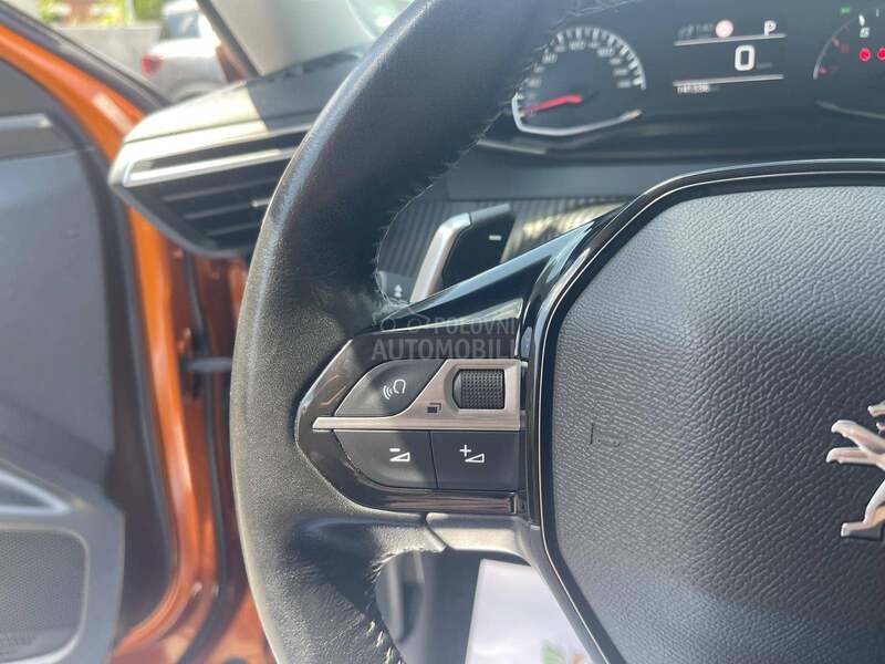 Peugeot 2008 1.2 B Autom
