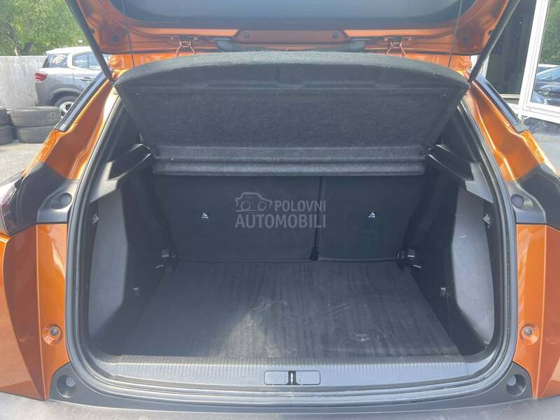 Peugeot 2008 1.2 B Autom