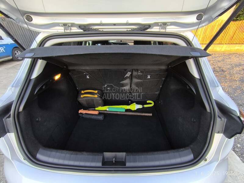 Fiat Tipo street