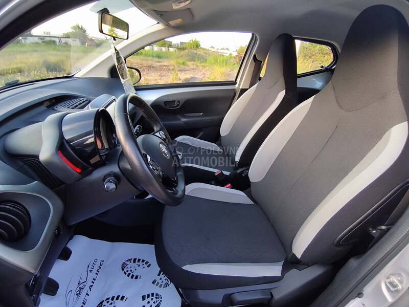 Toyota Aygo X-PLAY 118000 CH