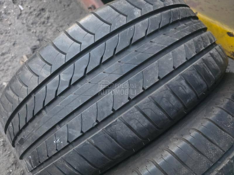 Goodyear 245/45 R17 Letnja