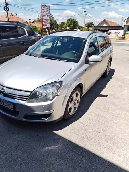 Opel Astra H 1.9