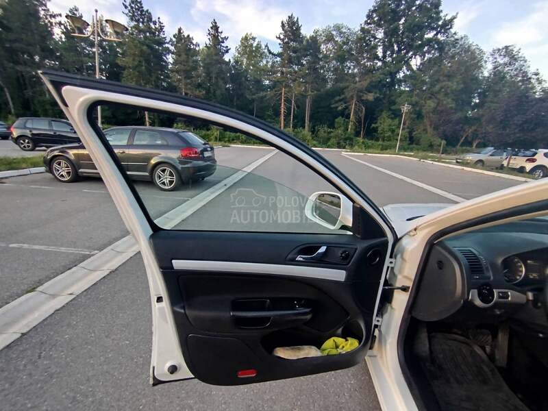 Škoda Octavia 1.6 TDI VIDI OGLAS