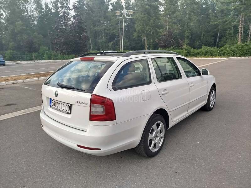 Škoda Octavia 1.6 TDI ČITAJ