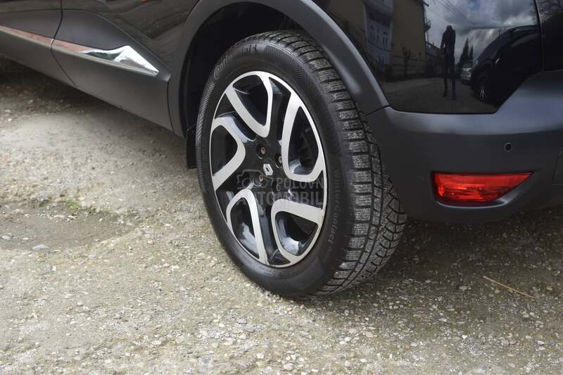 Renault Captur 1.2b/AUT0MATIK