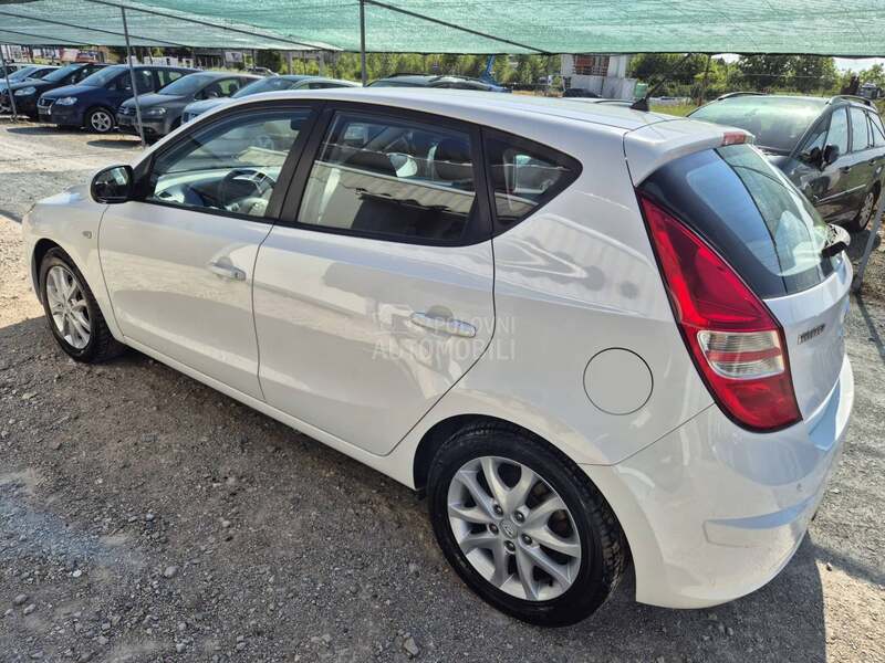 Hyundai i30 1.6crdi/66kv./