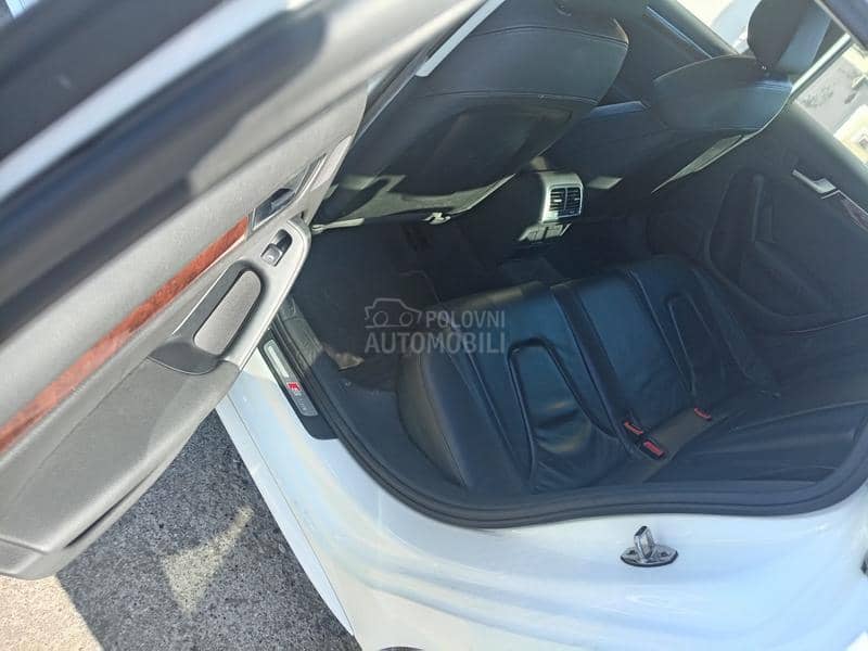 Audi A4 2.0 T s-line