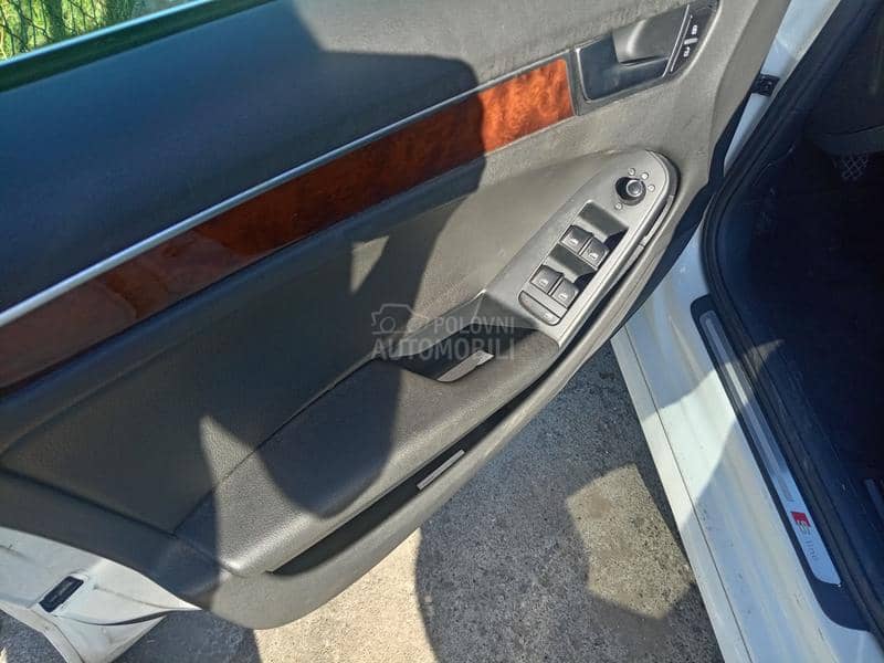 Audi A4 2.0 T s-line