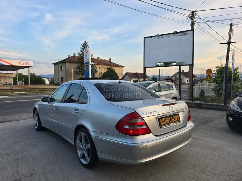 Mercedes Benz E 320 4-MATIC