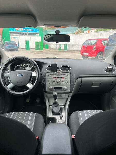 Ford Focus 1.6