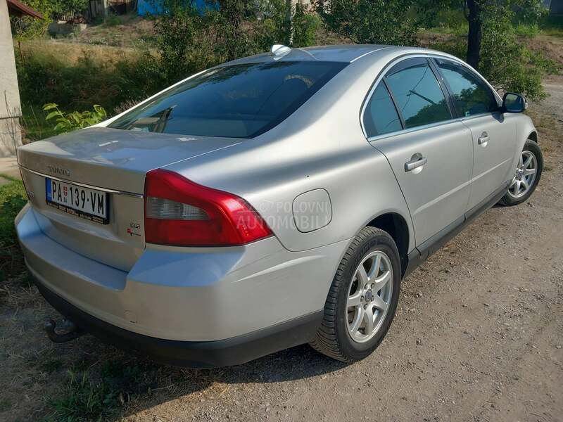 Volvo S80 D5