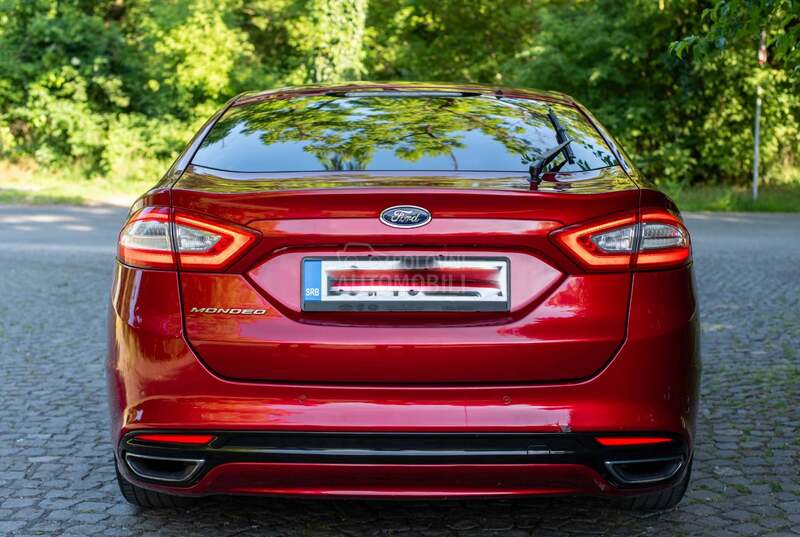 Ford Mondeo 2.0 tdi TITANIUM SRB