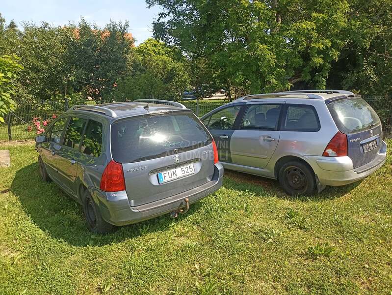 Peugeot 307 -  kompletan auto u delovima