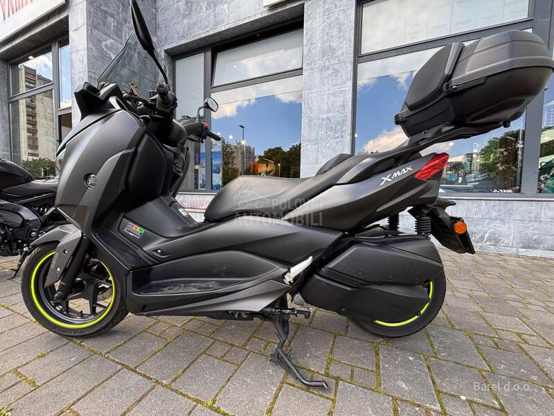 Yamaha X MAX 300