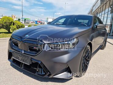 BMW M5 Sedan