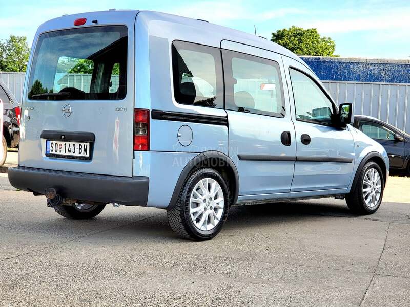 Opel Combo 1 3  CDTI