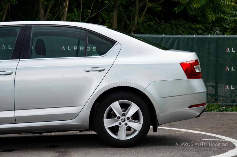 Škoda Octavia STYLE FL 1.6 TDI