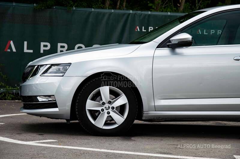 Škoda Octavia STYLE FL 1.6 TDI
