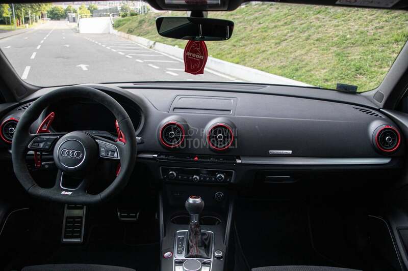 Audi S3 2.0 TSI DSG