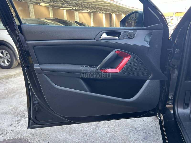 Peugeot 308 1.6HDI/NAV/SERV