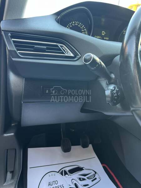Peugeot 308 1.6HDI/NAV/SERV