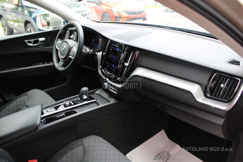 Volvo XC60 2.0 HYBRID 4X4 AUT