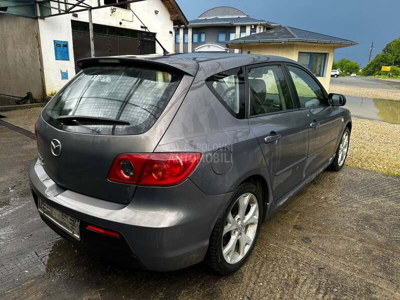 Mazda 3 2007. god. -  kompletan auto u delovima