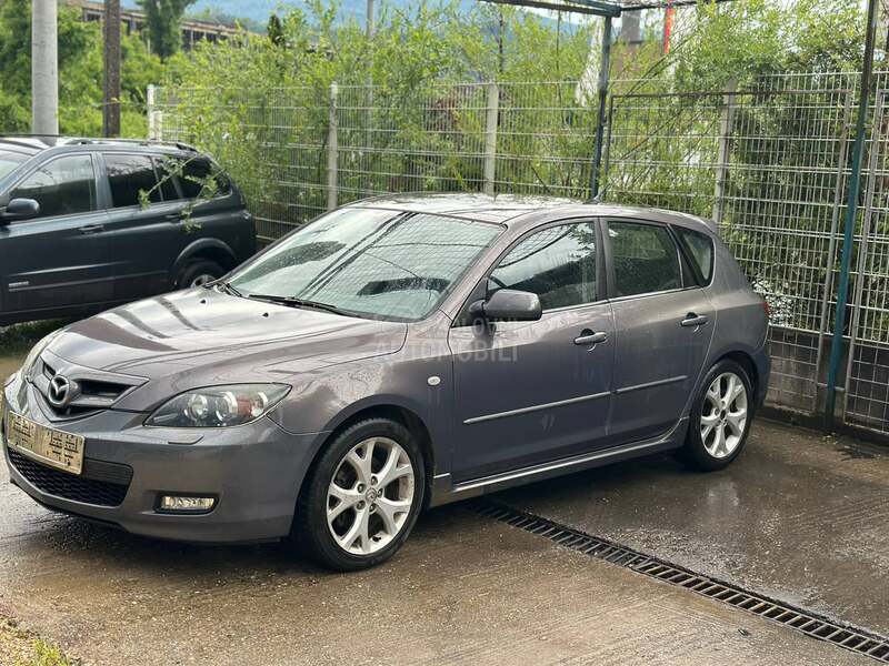 Mazda 3 2007. god. -  kompletan auto u delovima
