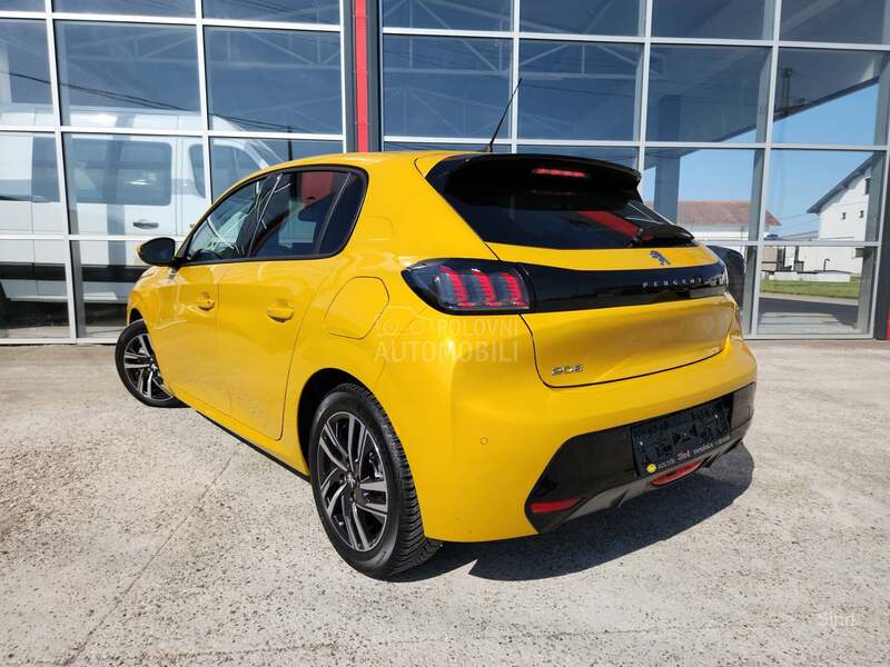 Peugeot 208 1.2 PURETECH ALLURE