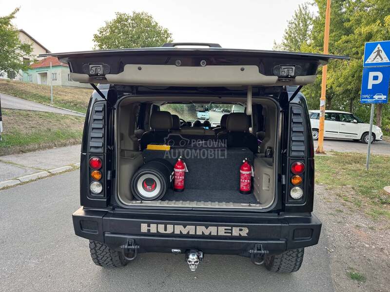Hummer H2 