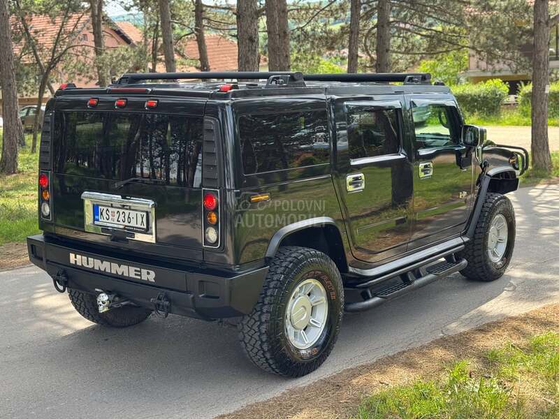 Hummer H2 