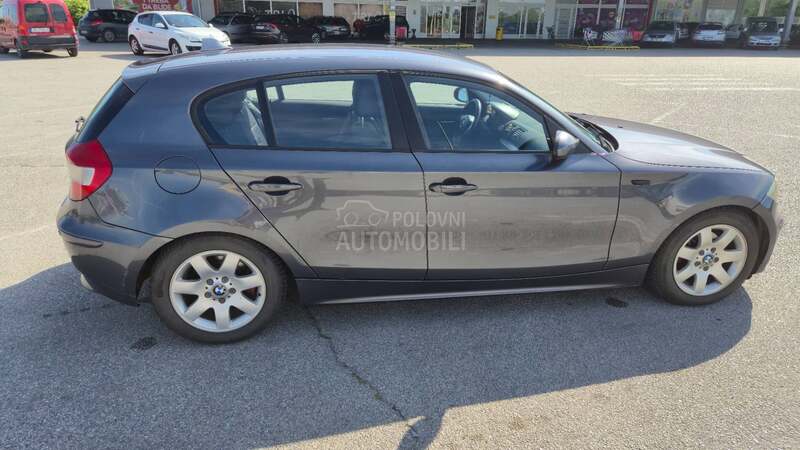 BMW 120 