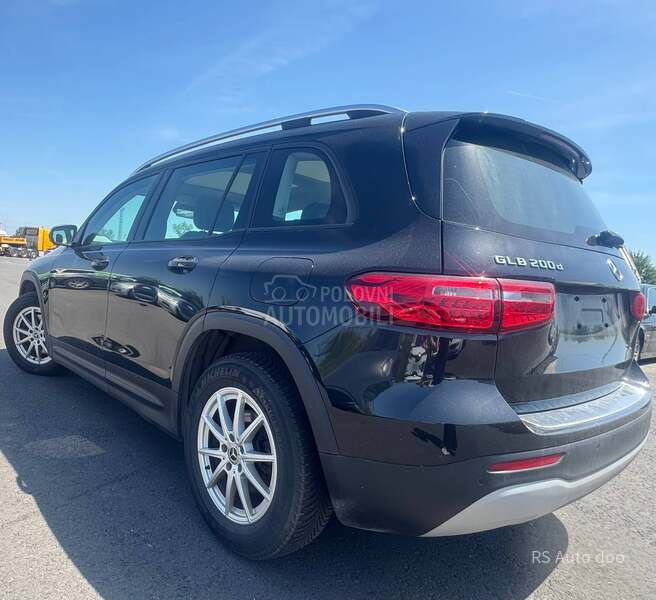 Mercedes Benz GLB 200 PANO RAMA