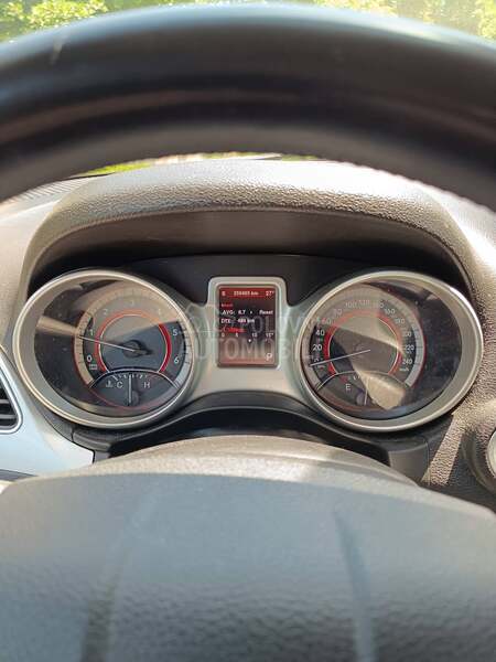 Fiat Freemont 