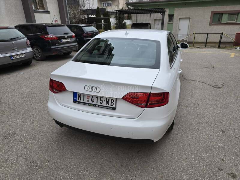 Audi A4 VREDI POGLEDATI