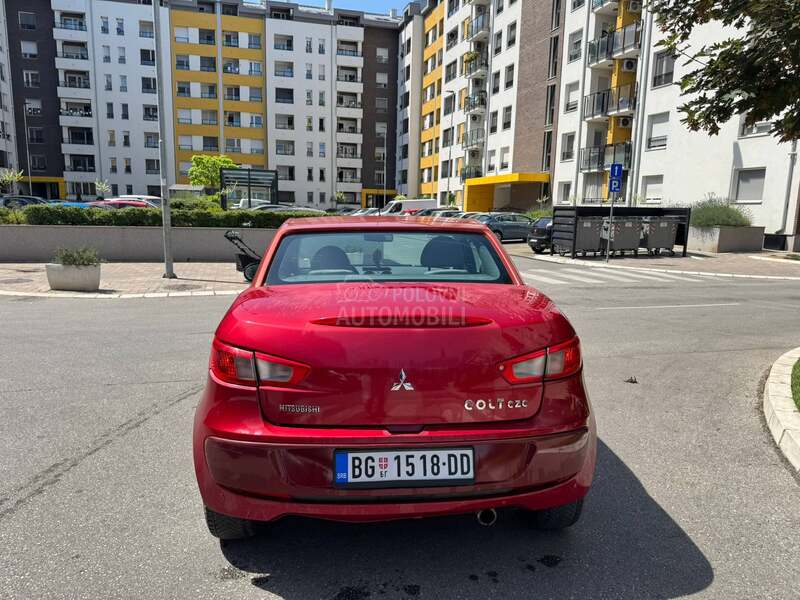 Mitsubishi Colt 