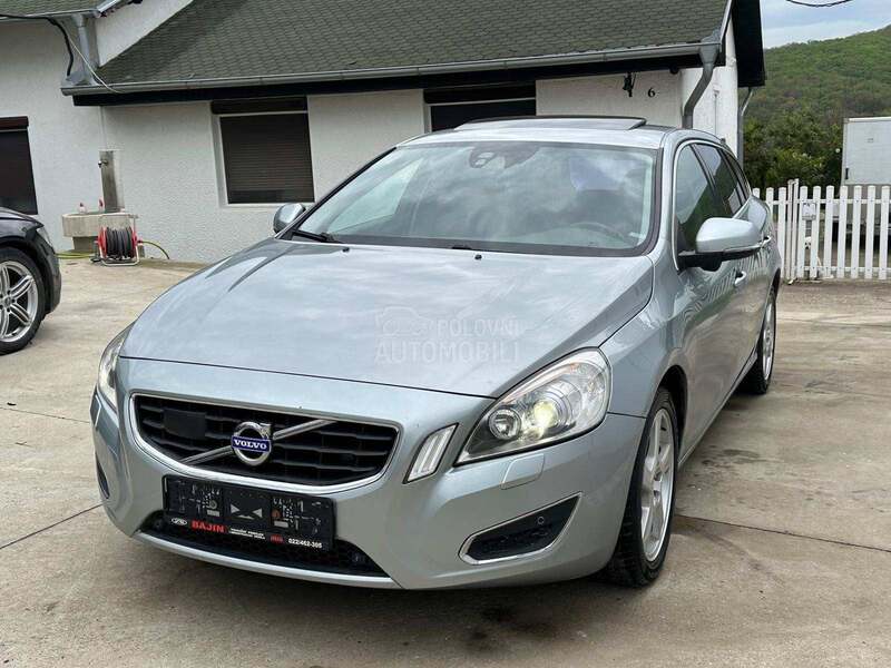 Volvo V60 